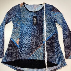 Miss Nikky Women’s All Over Print Top Size L Blue Multi NWT